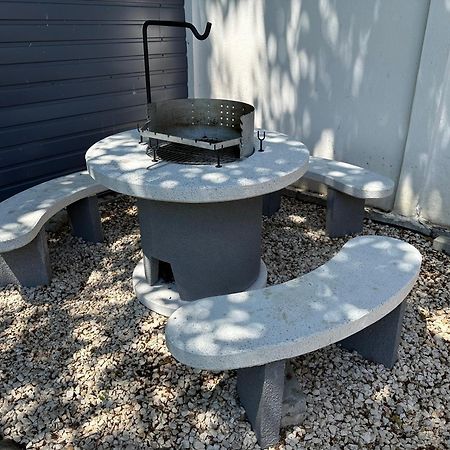 Voeroesmarty Apartmanhaz Makó Eksteriør bilde