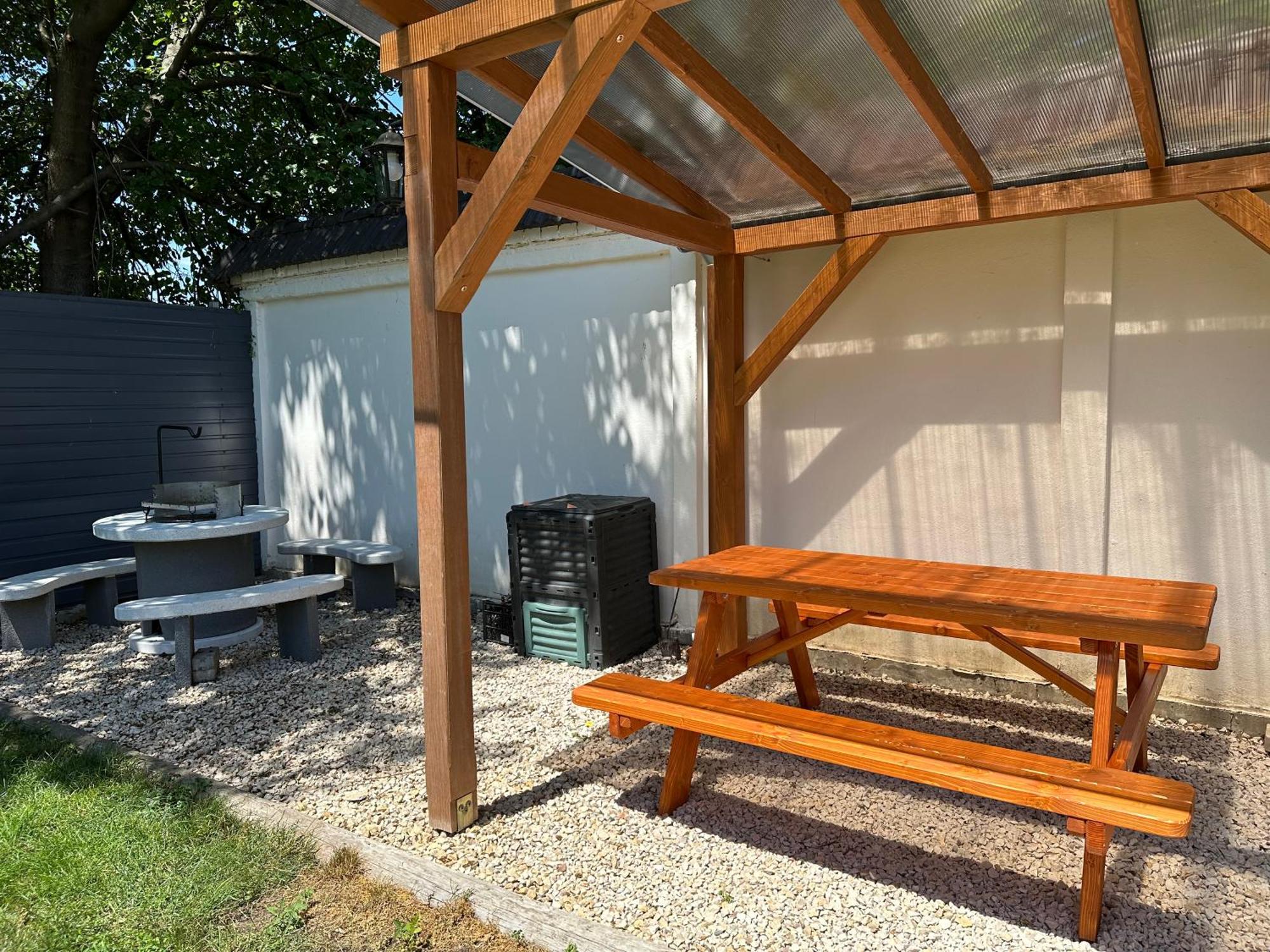 Voeroesmarty Apartmanhaz Makó Eksteriør bilde